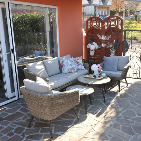 Shanti Home Laurana Esterno foto