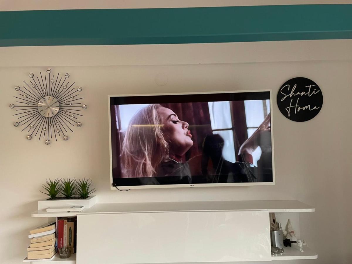 Shanti Home Laurana Esterno foto